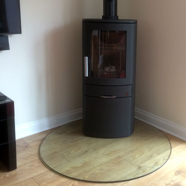Image on Glowing Embers - UK Fireplaces and Stoves - installation r gates