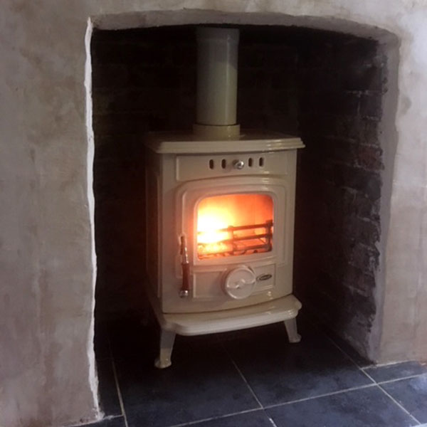 Image on Glowing Embers - UK Fireplaces and Stoves - installation wade Q121