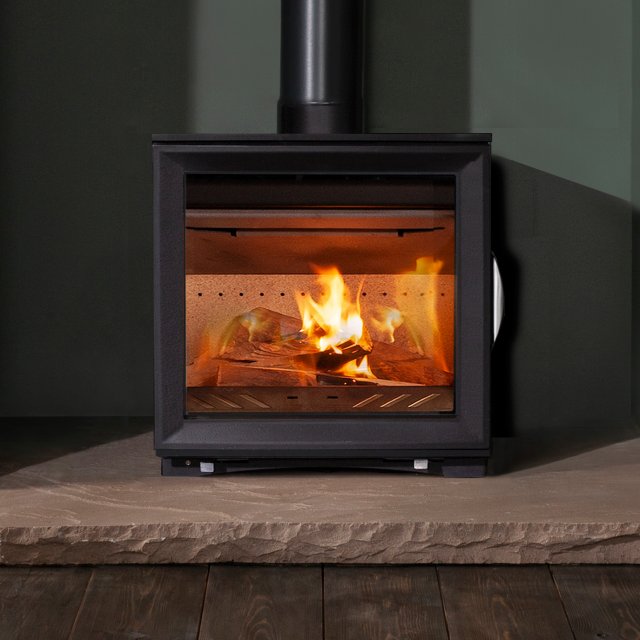 Image on Glowing Embers - UK Fireplaces and Stoves - MSERIES CASTIRONDOOR